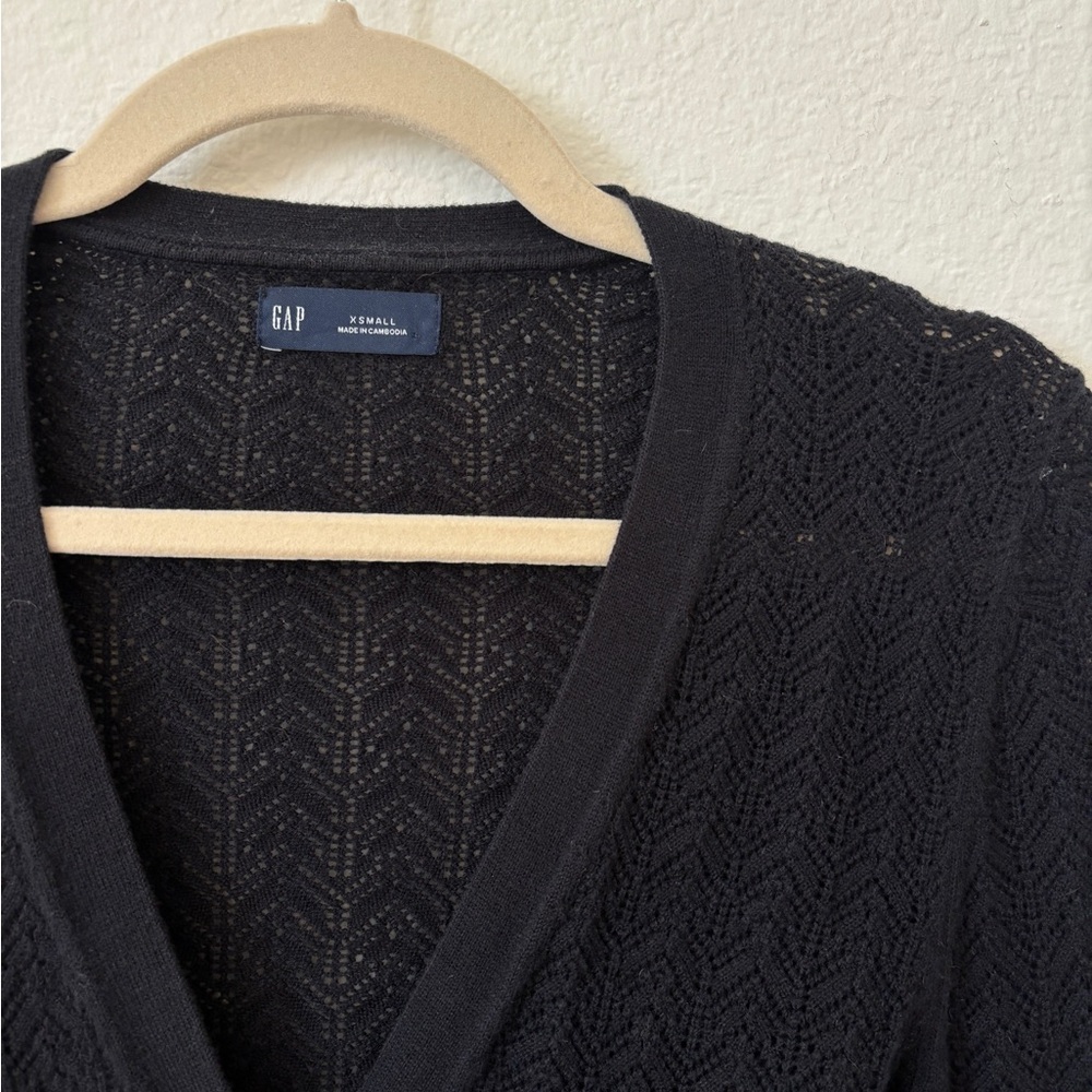 GAP Knit Cardigan - Picture 2 of 4